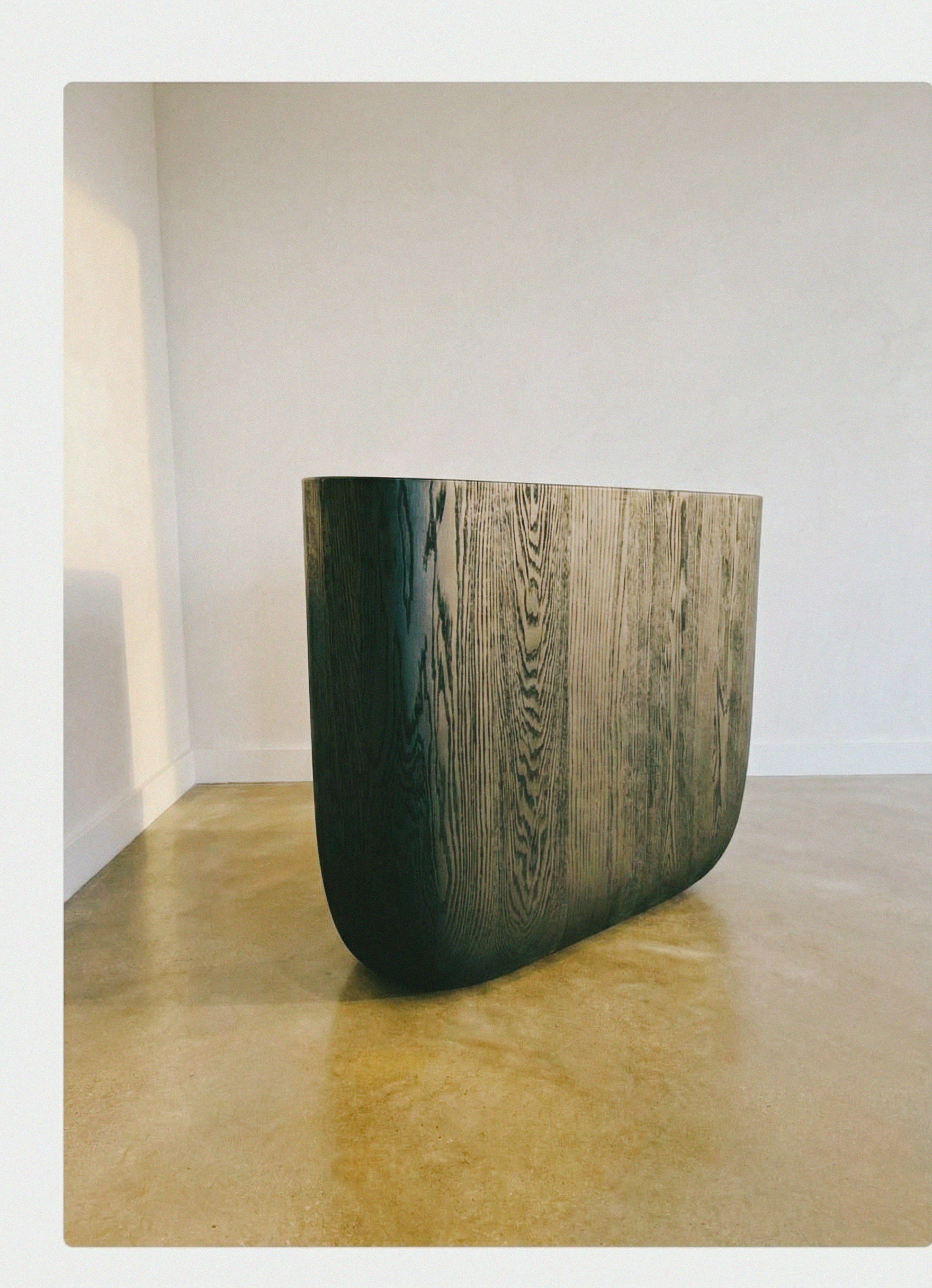 ENWA table leg detail