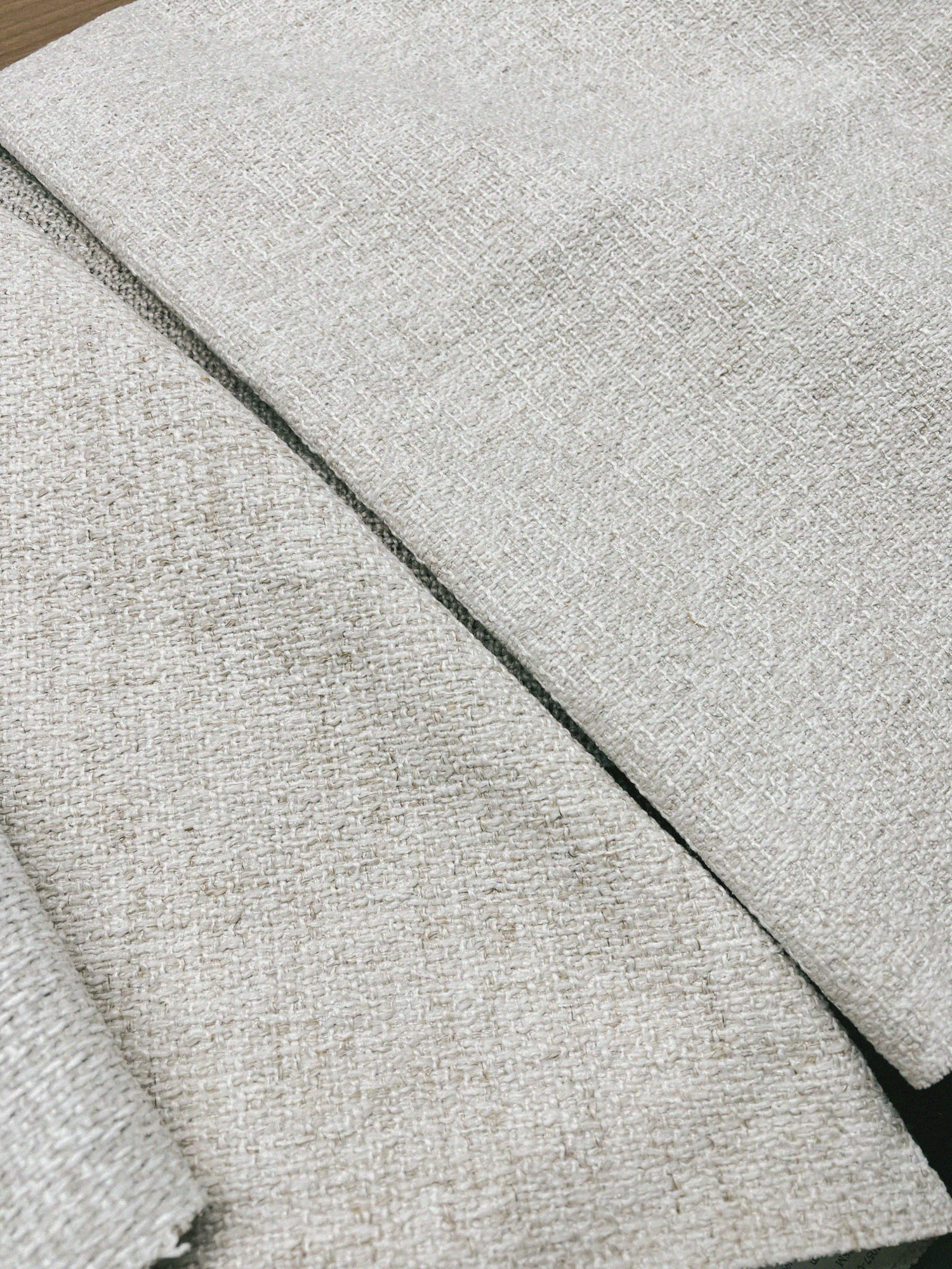 Furniture detail — buying Japanese furniture guide