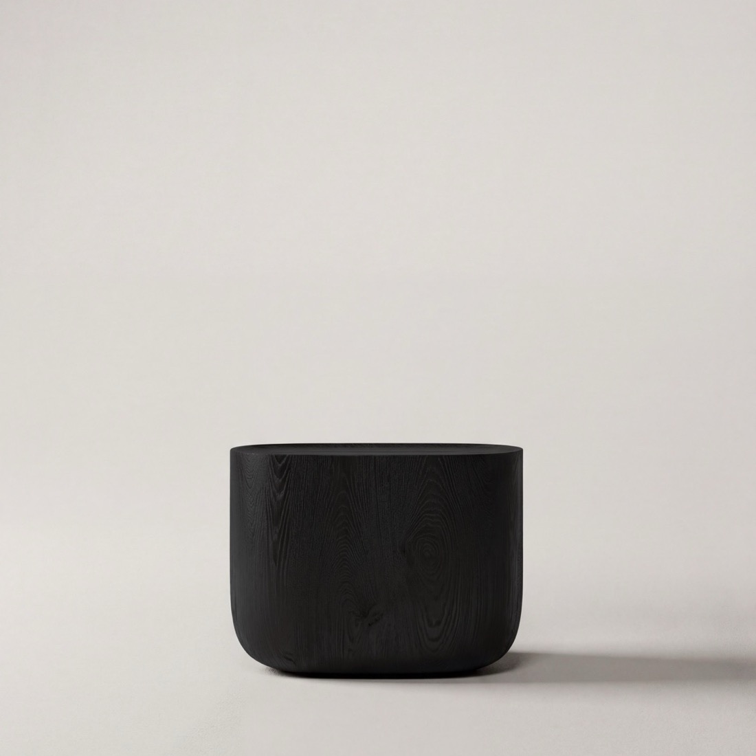Ishi stool