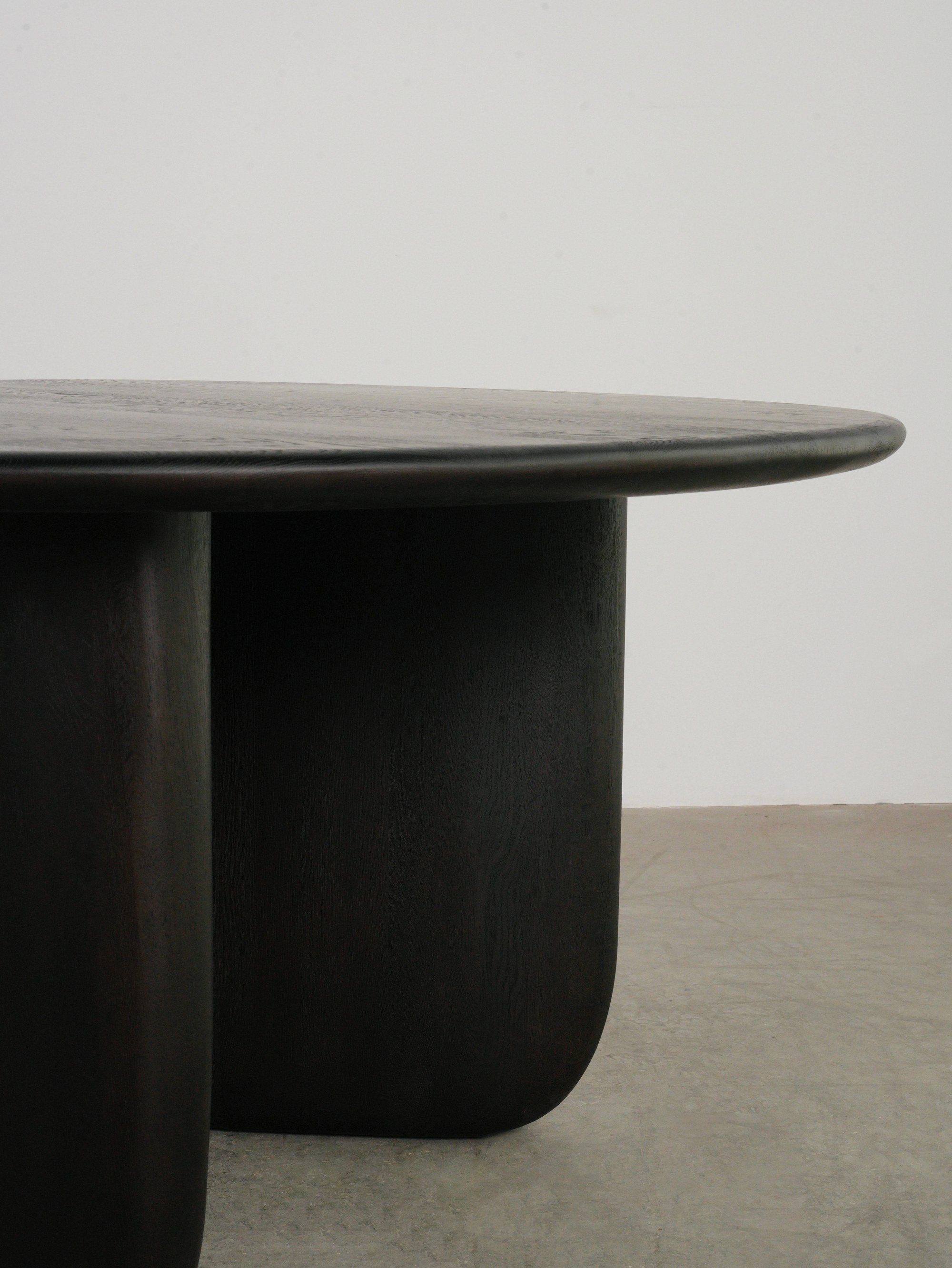 Maru Dining Table, three-quarter view