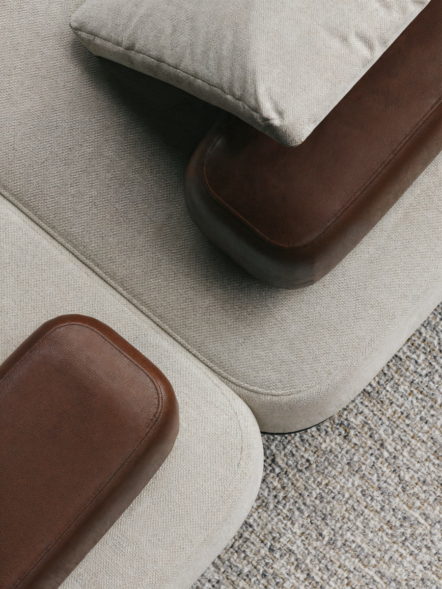 Sora ソファ — double module in room setting with coffee table and styling