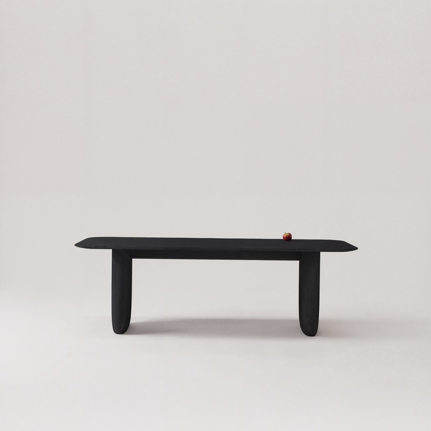 Sen Dining Table