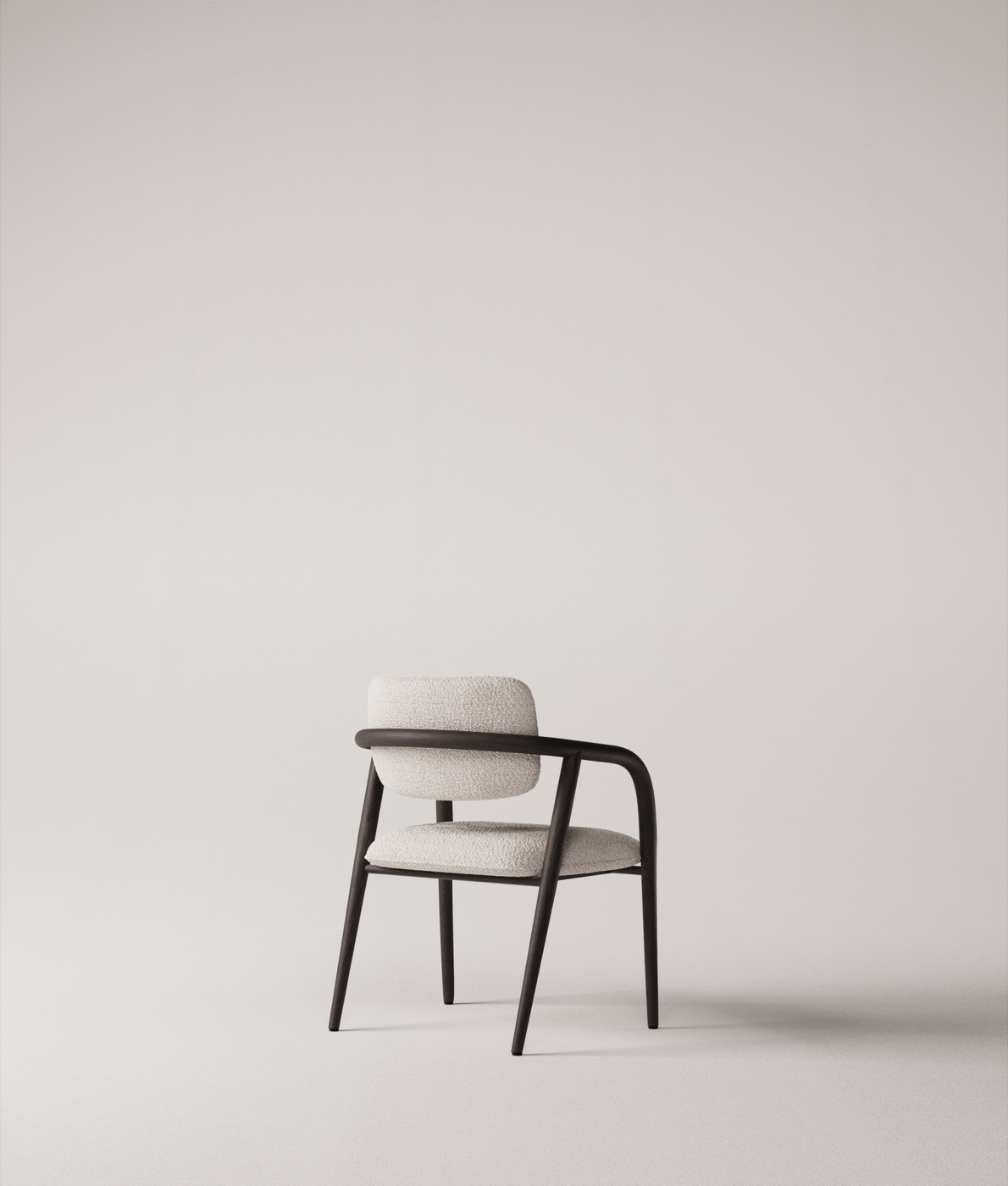 Yume — シートはオーク材のフレームに、台座の石のように収まる。